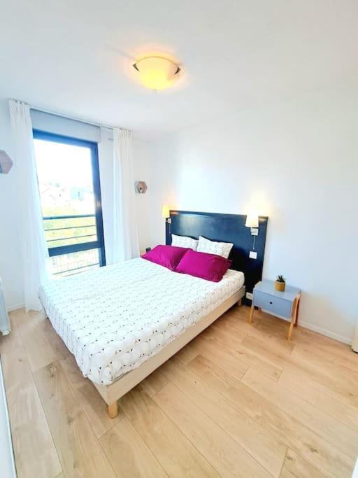 Le Valmy: Appartement Lumineux Au Pied Du Metro 리옹 외부 사진